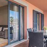 Apartament Living By Homie