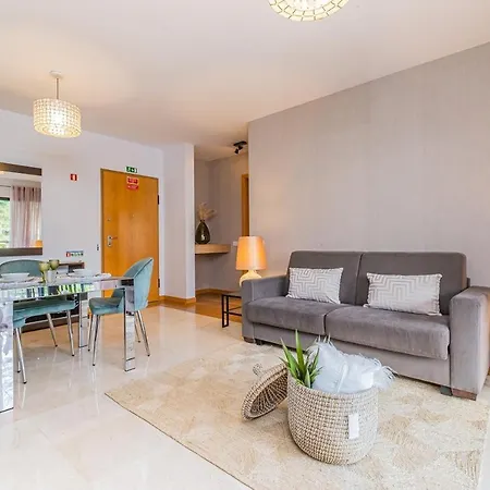 شقة Living By Madeira Sun Travel